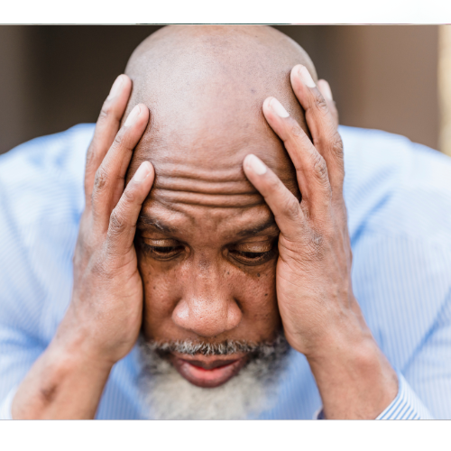 悩んでいる男性