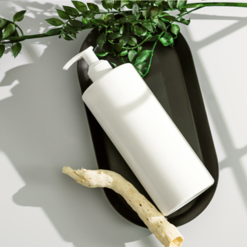 化粧水ボトル